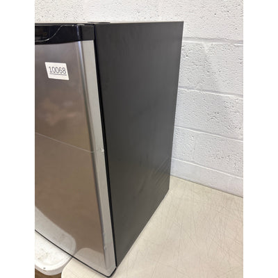 Whirlpool 4.3 cu ft Mini Refrigerator Stainless Steel 2 Shelves & Freezer 120V