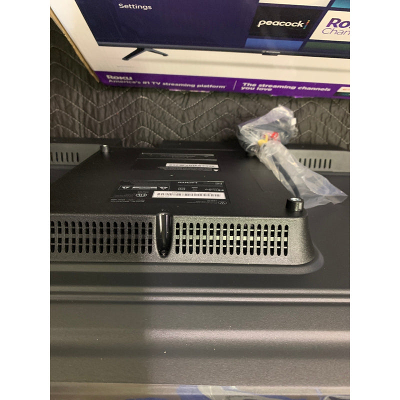 Westinghouse Roku TV 32 Inch Edgeless High Defintion Smart Television Black