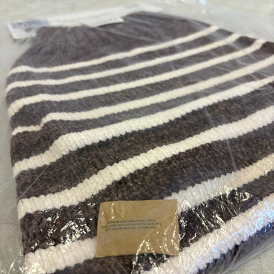 Koolaburra by UGG Pet Gus Striped Dog Sweater- 20-21" Collar, Brown/White - XL