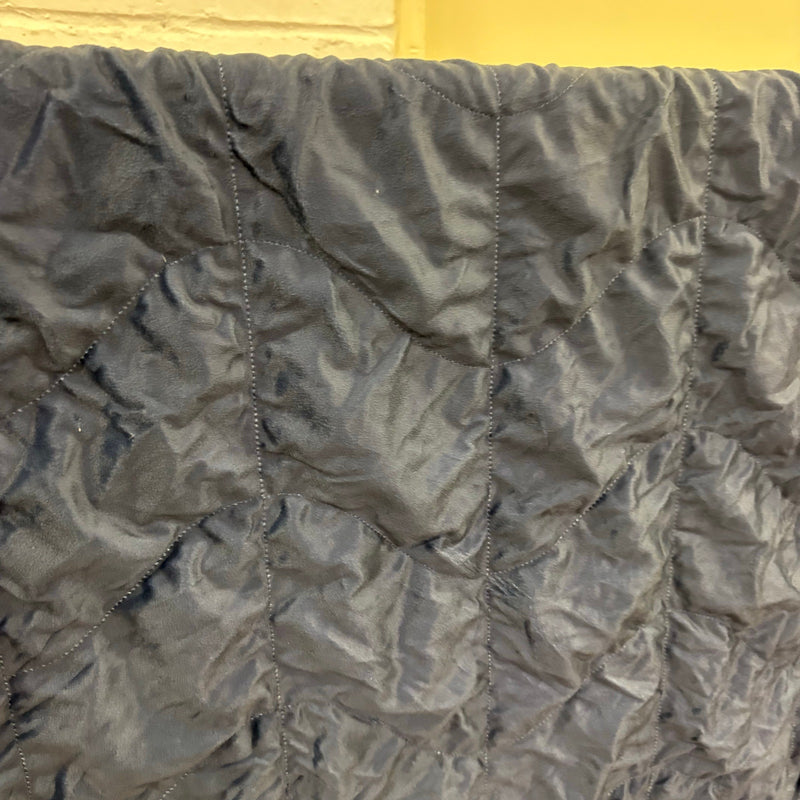 Koolaburra by Ugg Pet Dog Blanket 40" x 50" Soft, Lightweight, Thin - Blue