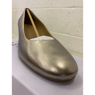 Aerosoles Shoes Ebel Comfortable Women's Mid Heel Pump Gold Leather Size 10.5