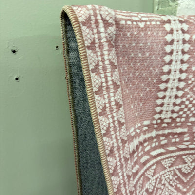 Nicetown 8'x10' Area Rug Thin Machine Washable Non-Slip Stain Resistant - Pink