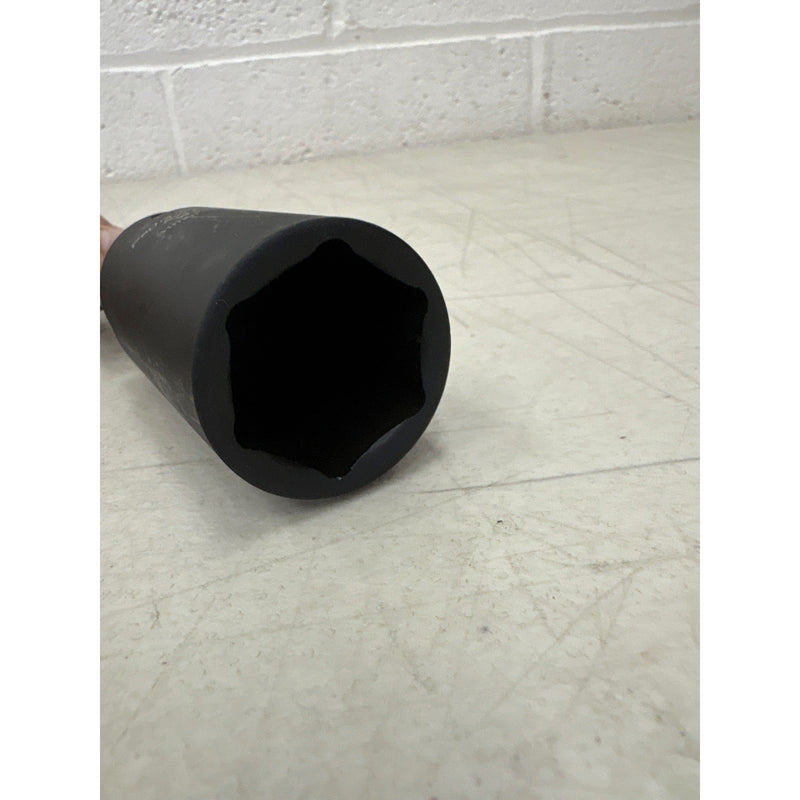 Performance Tool 31mm 6 Point Axle Nut Socket - 1/2" Drive, Hand Tools - W80546