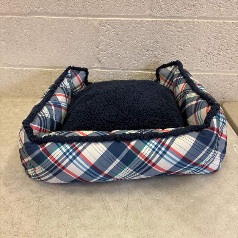 Nautica Rectangle Pet Bed 24" x 22" x 8" Dog Bed Plaid Multicolor Design - Small