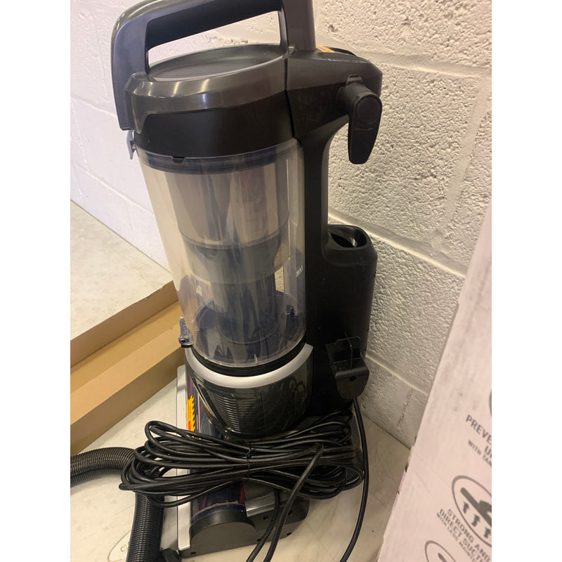 Hoover WindTunnel Tangle Guard Upright Vacuum with LED Crevice Tool Bagless