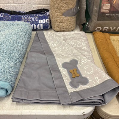 MIX-of-8 SOFT ITEMS, Pet Blankets, Weather Proof Dog Blanket. XL Dog Bed Cover