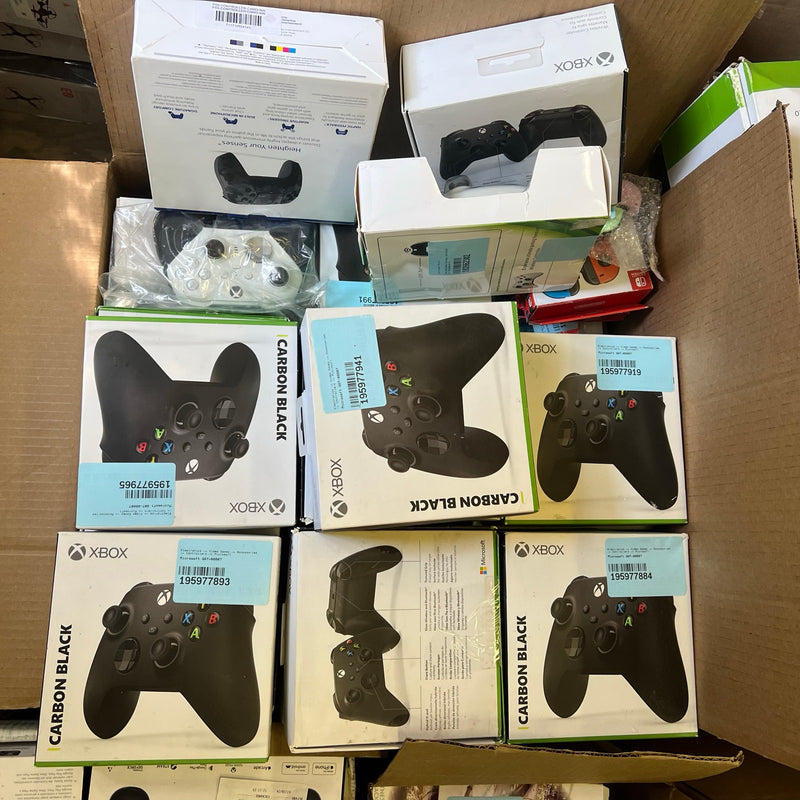 Lot of 412 Controllers for Xbox, PlayStation, Switch, Wireless & Wired, Mixed Condition, 25% Retail