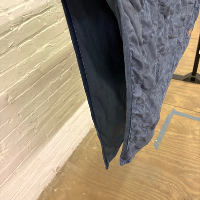 Koolaburra by Ugg Pet Dog Blanket 40" x 50" Soft, Lightweight, Thin - Blue