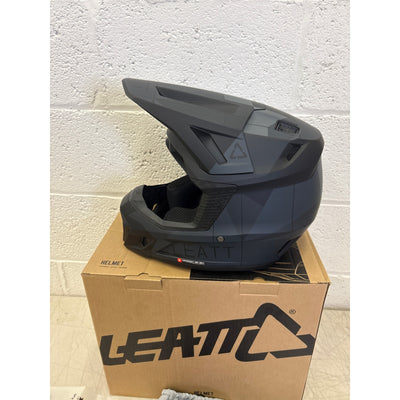 Leatt Moto 7.5 V23 Helmet Kit, Stealth, Off-Road Protection, Adult XS 53-54 cm