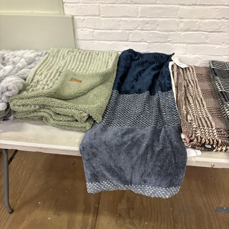 5-Pc Throw Blankets, Fuzzy, Warm& Cozy Plush Reversible Blankets, Assorted Sizes