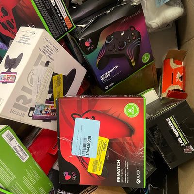 Lot of 412 Controllers for Xbox, PlayStation, Switch, Wireless & Wired, Mixed Condition, 25% Retail