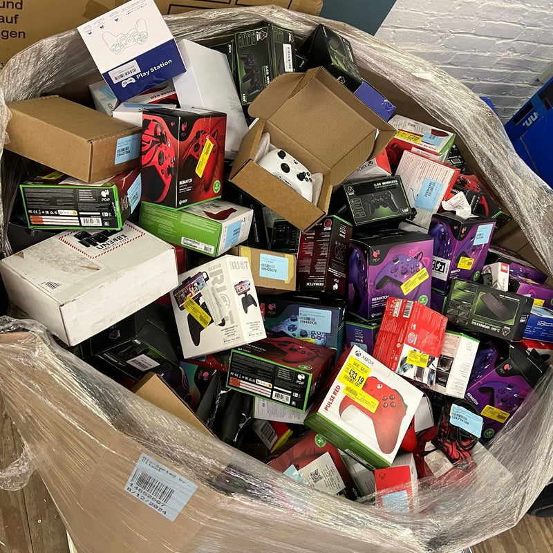 Pallet of Controllers for Xbox, PlayStation, Switch, Wireless & Wired, Mixed Condition, 412 Pieces