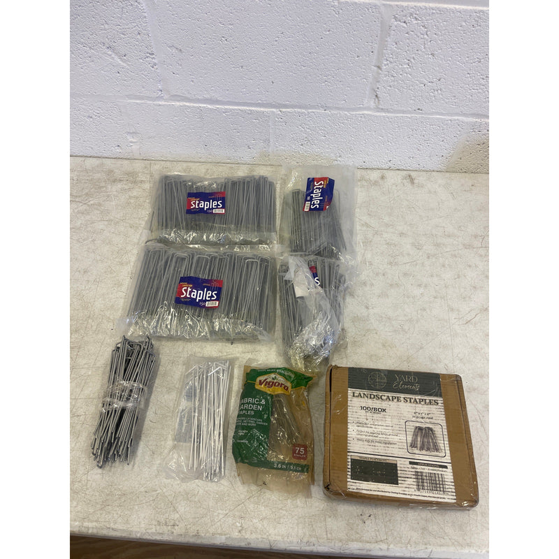 Ashman 500+ Count Galvanized Garden Stakes Landscape and Fence Sod Staples