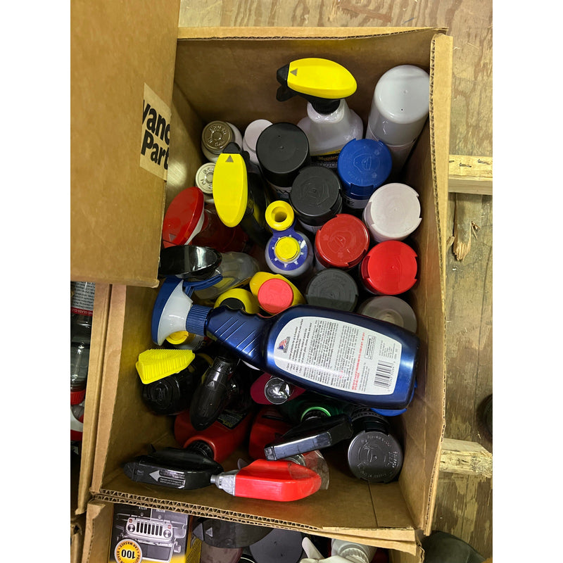 Auto Pallet over 300 Pieces of Auto Fluids, Maintenance, Interior & Exterior Cleaning