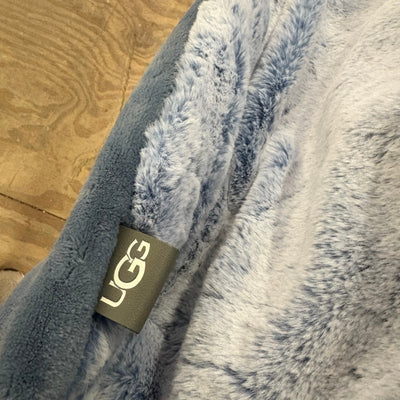 UGG Twin Comforter Set w 1 Pillow Sham, Extra Soft & Fuzzy, Reversible - Blue