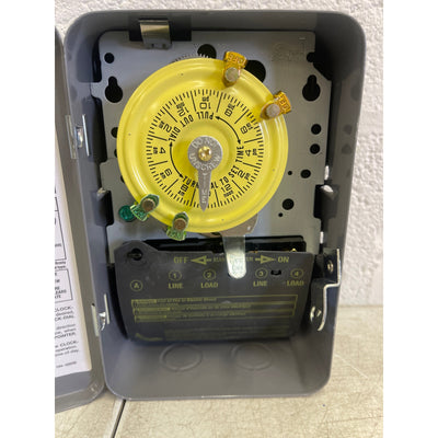 Intermatic T100 Series 40 Amp 24-Hour Indoor Mechanical Timer 240 VAC, Gray