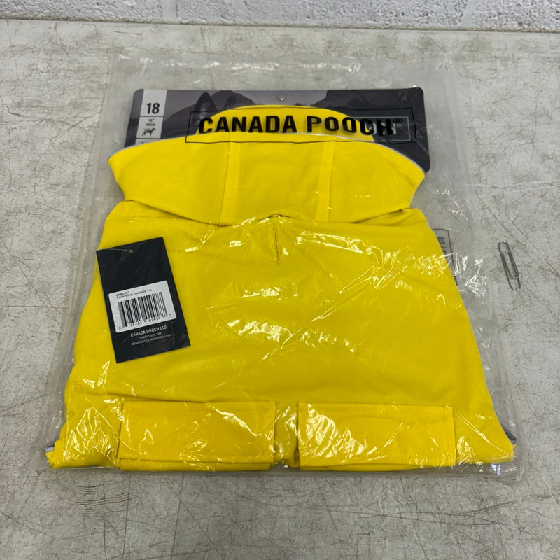 Canada Pooch Torrential Tracker Dog Rain Jacket 18" Back w Pockets, Reflective
