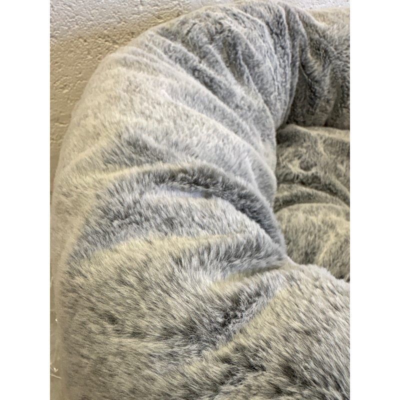 Koolaburra by Ugg Donut Dog Bed for Medium Size, 28" Round Non-Slip, Soft - Gray