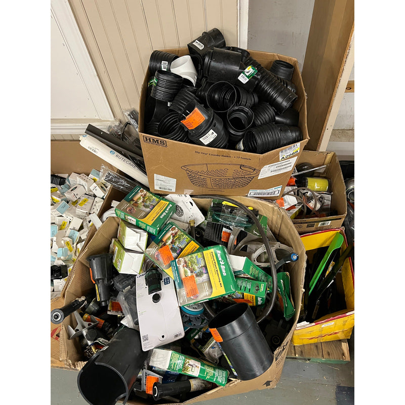 Outdoor Lawn, Garden and Patio Cleanout Pallet, Power Tool Accessories, Watering Equipment