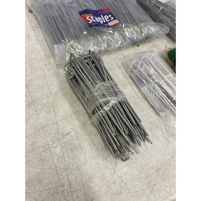 Ashman 500+ Count Galvanized Garden Stakes Landscape and Fence Sod Staples