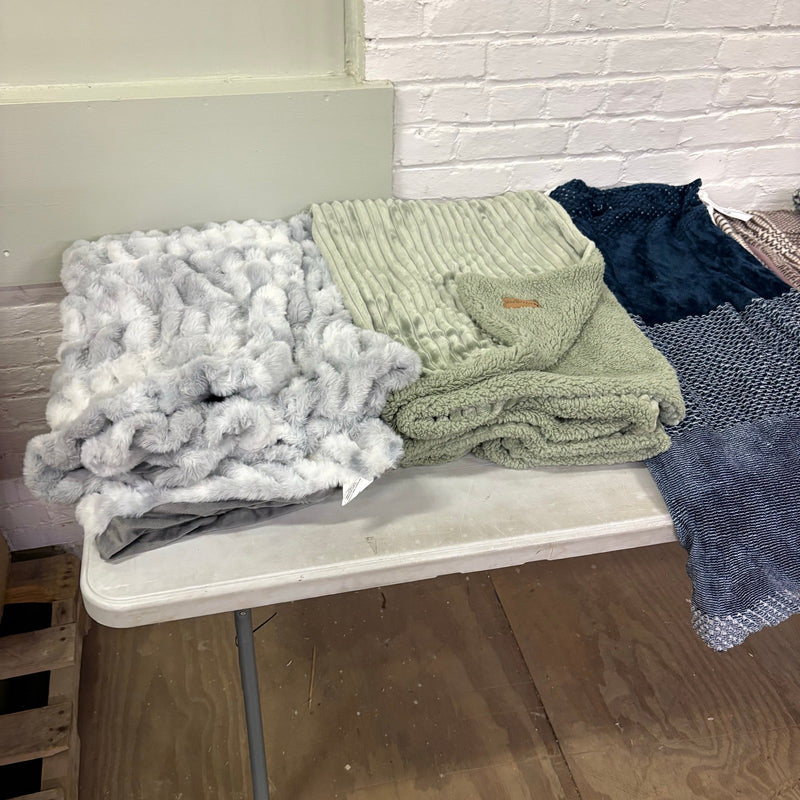 5-Pc Throw Blankets, Fuzzy, Warm& Cozy Plush Reversible Blankets, Assorted Sizes