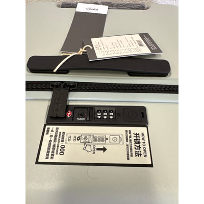 Ginza 20"/26"/30" Luggage Set Hardside Spinner luggage, Combination Lock - Green