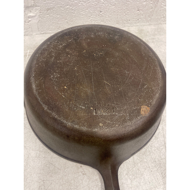 Set of 3 Cast Iron Skillets, 2 - 11" Skillets & 1 - 8.5" Skillet  for Cooking