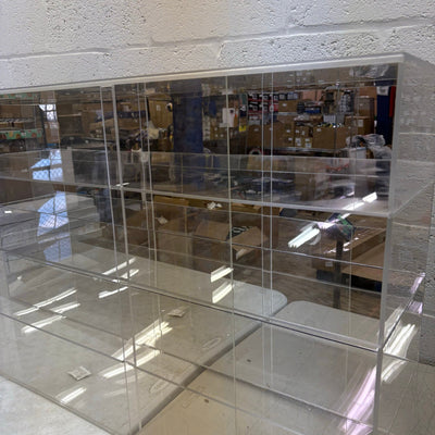 Clear Display Case w Mirror in Back 48 x 24 x 10.5 Inches, 4 Rows w Sliding Door