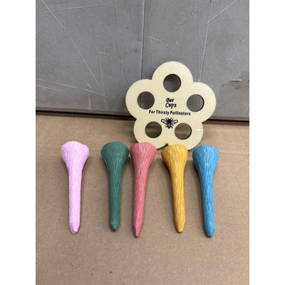 Bee Cups Pollinator Feeder Set, 5 Colorful Resin Water Cups with Feeding Tool