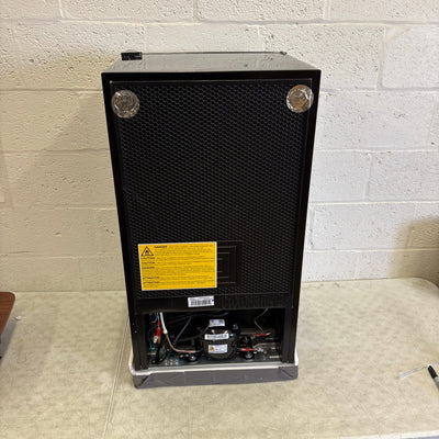 Midea 3.3cu ft Compact Refrigerator, Reversible Door, 3 Shelves, Freezer - Gray