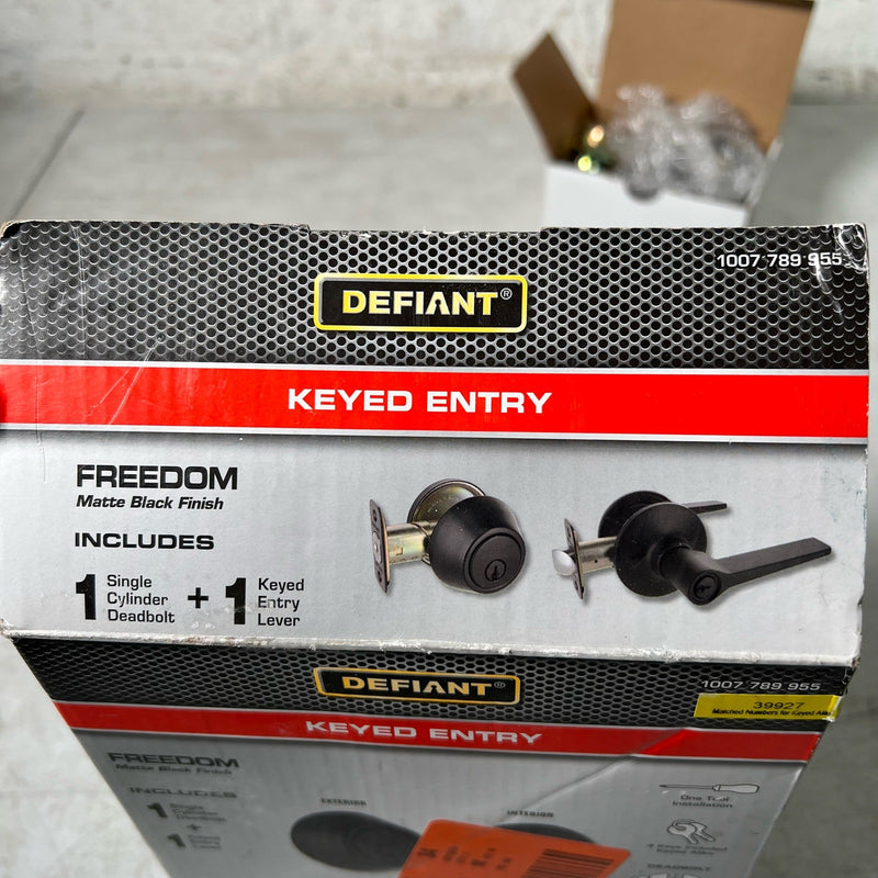 Defiant Freedom Door Lever & Single Cylinder Keyed Entry Dead Bolt, Matte Black