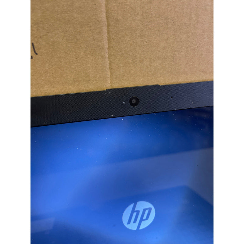 HP Notebook 17.3" i5-8265U 1.6GHz 4GB - 17-by1062st  CRACKED CASING