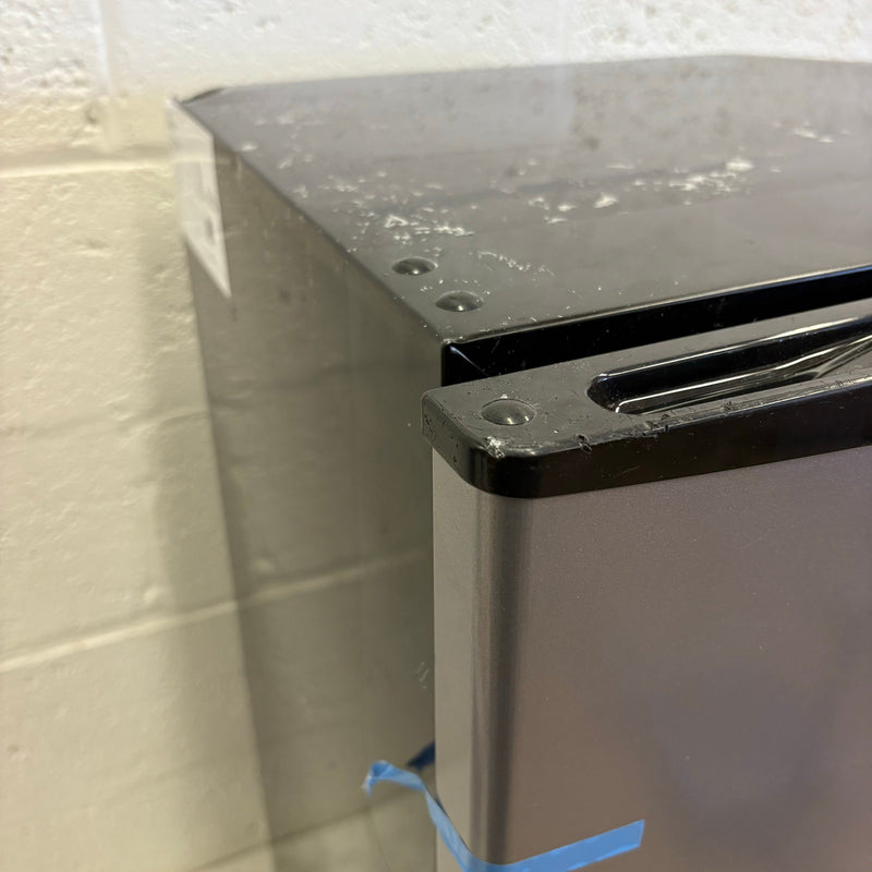 DENTED Midea 3.3cu ft Compact Refrigerator, Reversible Door, Freezer SEE DETAILS