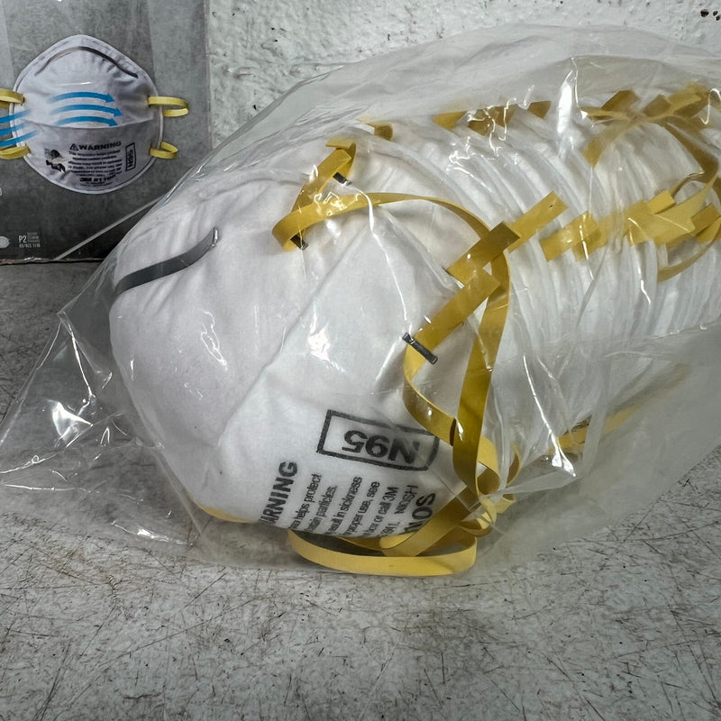 16-Pack 3M 8110S Sanding Paint Surface Prep Disposable Respirator, Size Small