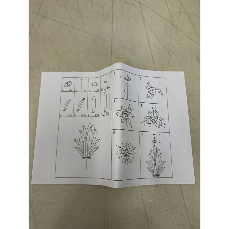 Flyvole Metal Agave Plant Outdoor Yard Decoration with Bird Feeder (Red)