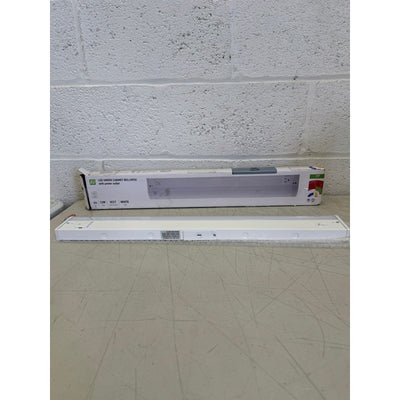 ASD LED Under Cabinet Bullnose Lighting with 1 Power Outlet, 24in 12W - White