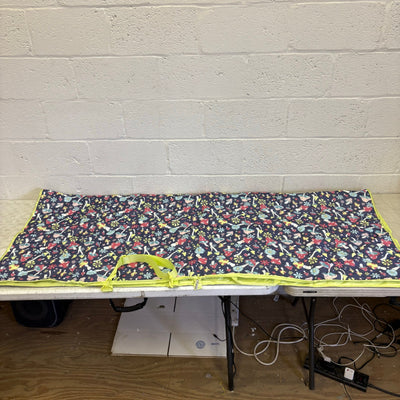 58"x70" Stadium Blanket, Folds Into Easy to Carry Bag w Shoulder Strap, Mushroom