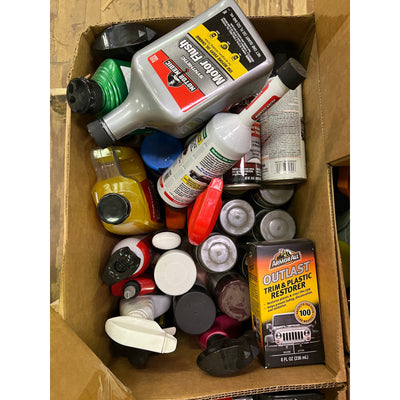 Auto Pallet over 300 Pieces of Auto Fluids, Maintenance, Interior & Exterior Cleaning