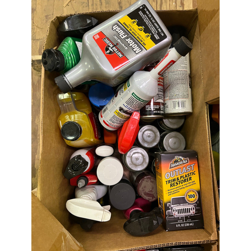 Auto Pallet over 300 Pieces of Auto Fluids, Maintenance, Interior & Exterior Cleaning