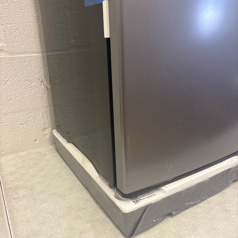 Midea 3.1 cu ft Compact Freestanding Refrigerator with Freezer, 2-Door Silver