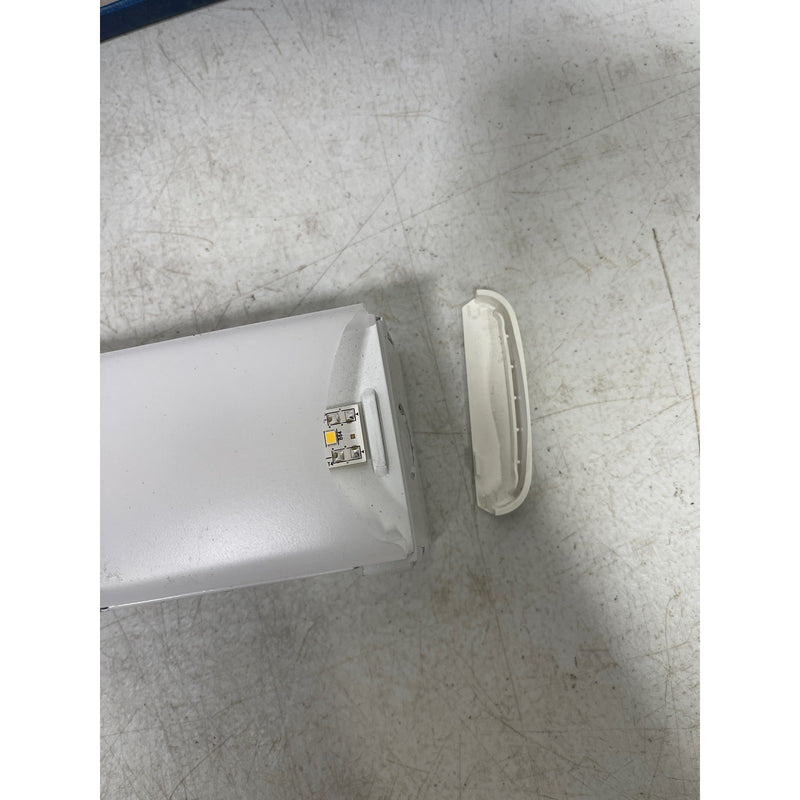 4Ft Lithonia Lighting Strip Light L48 5500LM MVOLT GZ10 40K LED, SEE DETAILS