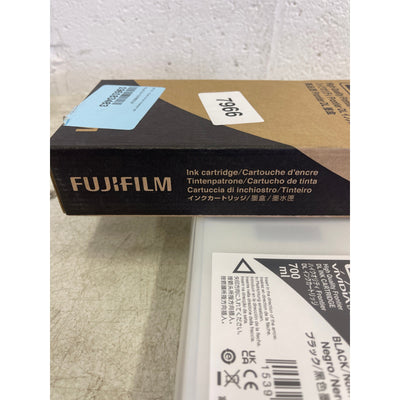 SEALED FujiFilm 16091013 Black Ink 700ml C13T652110