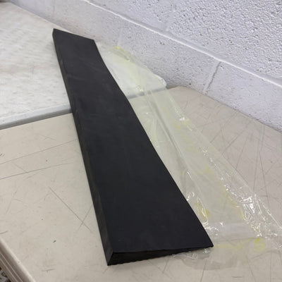 CINNYE 1'' Rise Solid Rubber Wheelchair Ramp for Doorways (35x6x1in) - Black