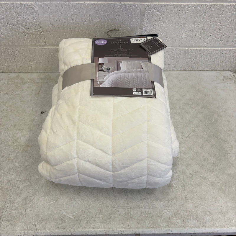 Beekman Home Full/Queen Quilt Set 2 Pillow Shams Plush, Stitching Design - White