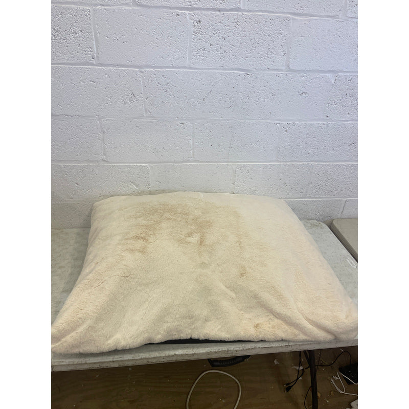 Lilly Paws Luxury Plush Comfy Dog Bed Sherpa Xtra Large, 39" x 32" x 12" - Cream / Black