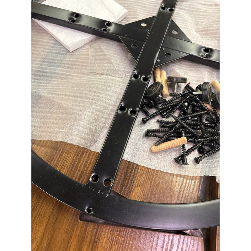 Tribesigns Round Dining Table, 47" Wooden Kitchen Table Dinner Table Brown, READ