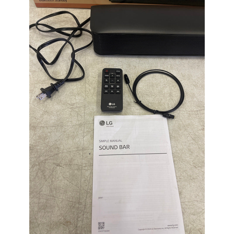 LG 2.0 ch. Soundbar with Bluetooth Streaming, Dolby Audio 40W - SKM1 Black