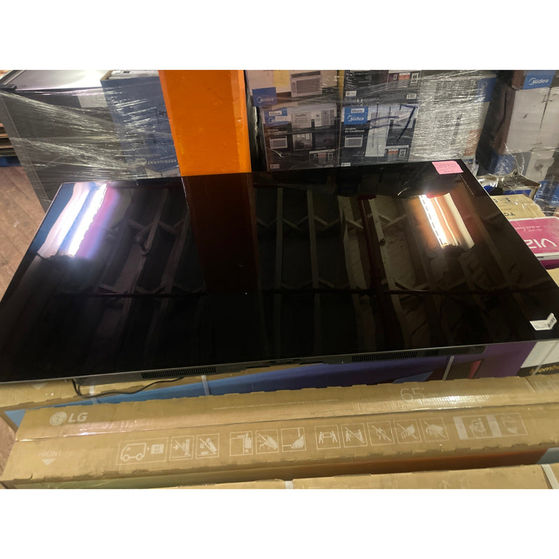LG 77" Class OLED C3 Series Television 4K UHD OLED 120Hz Refresh Rate Smart TV