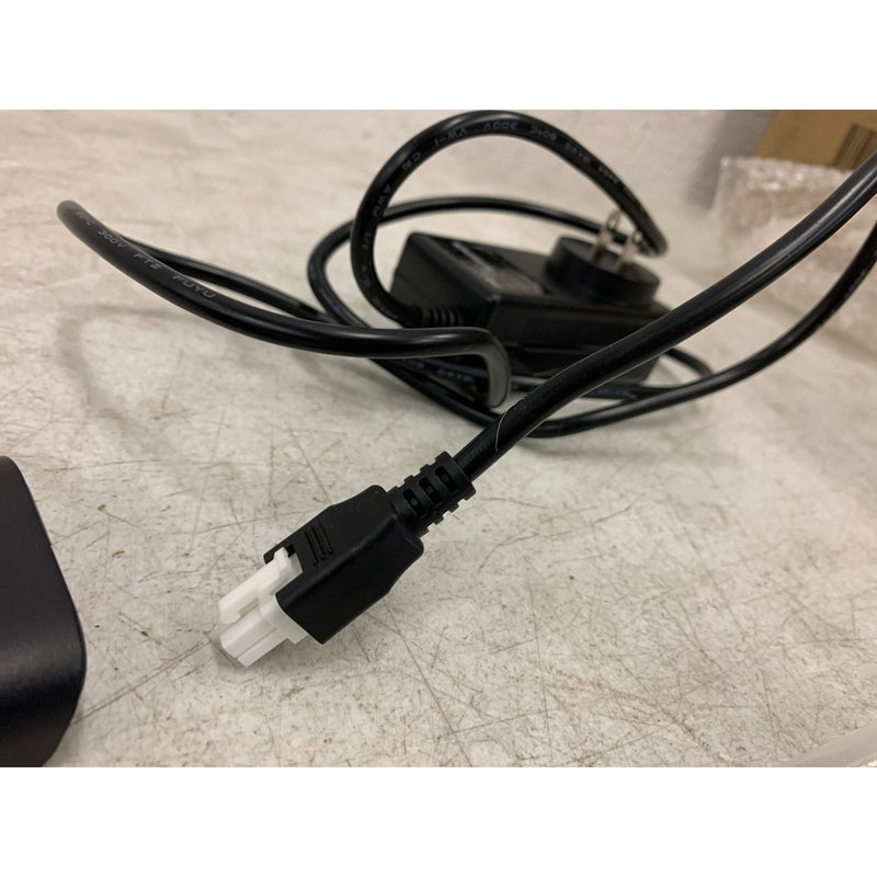 FLEXISPOT Standing Desk Electric Stand Up Desk White/Tan 24"x40"x28" SEE DETAILS