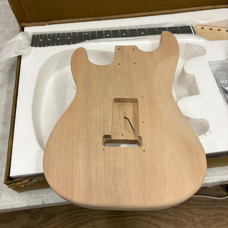 DIY Electric Guitar Kit Mahogany Body 6 Strings Maple Neck Shoulder Strap SSS